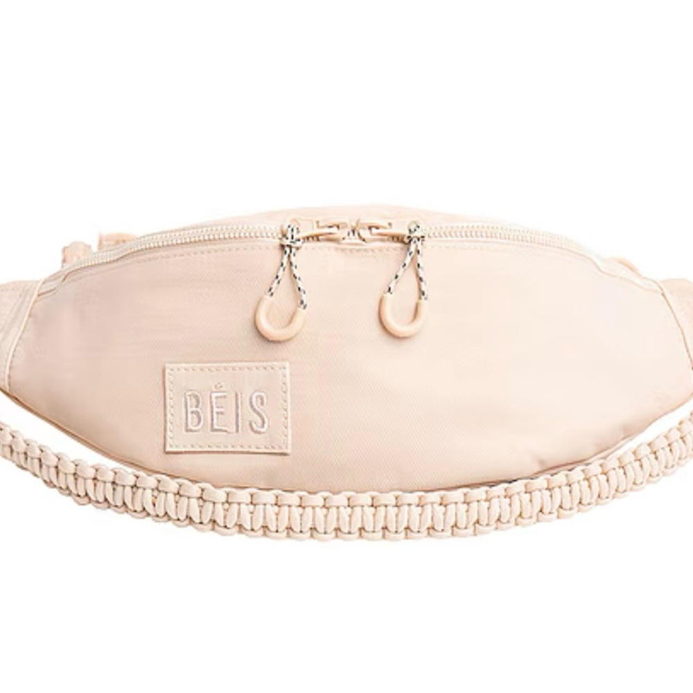 Brand new BEIS Sports Pack in Biege